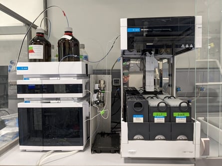 Oligo-blog-Figure-2-Agilent-Preparative-HPLC-for-purification